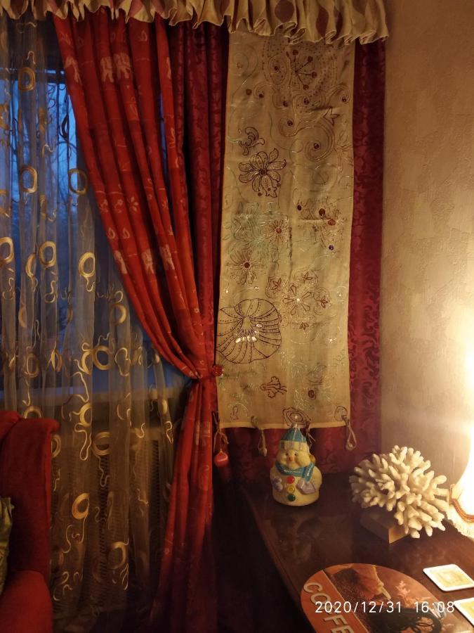 On Rusanivska Naberezhnaya 22 Apartment Kyiv